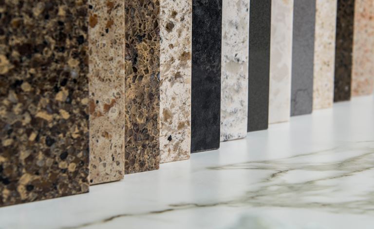 Synthetische steenprocessen