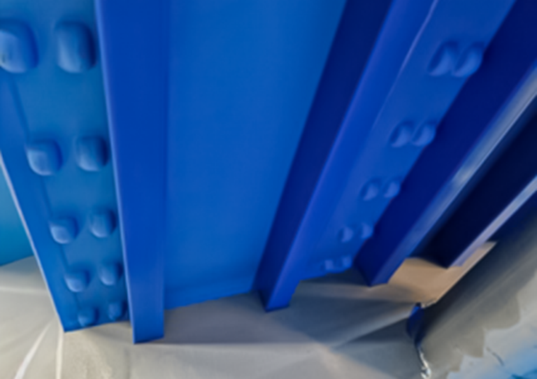 Self-tracking properties